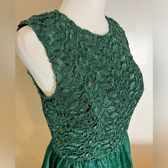 ML Monique Lhuillier Ivy Green Lace Mini Formal Event Dress Sleeveless - Picture 3 of 7